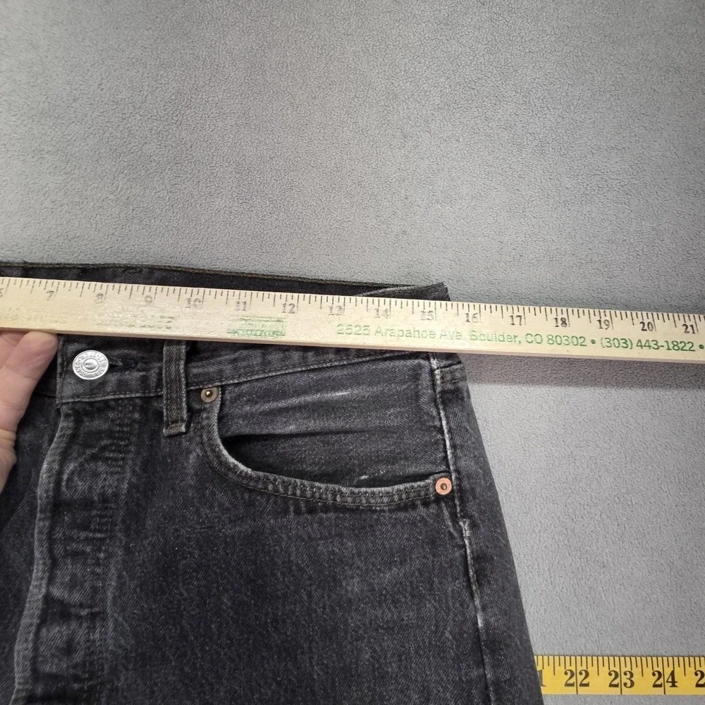 Vintage Levis 501‎ Jeans Mens Straight Button Fly USA 90s Distressed Fits 30x30